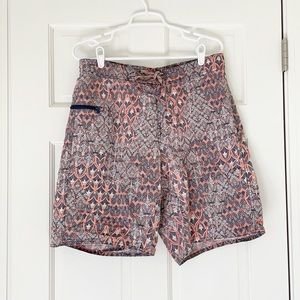 PATAGONIA wayferer board shorts size 32 grey